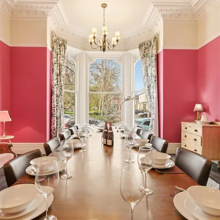 8 Portland Square - North East Escapes Carlisle (Cumbria)